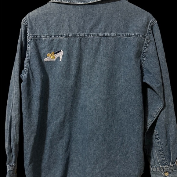 Keren Hart Denim embroidered Button up Long sleeve embroidered shoe design - Picture 8 of 11